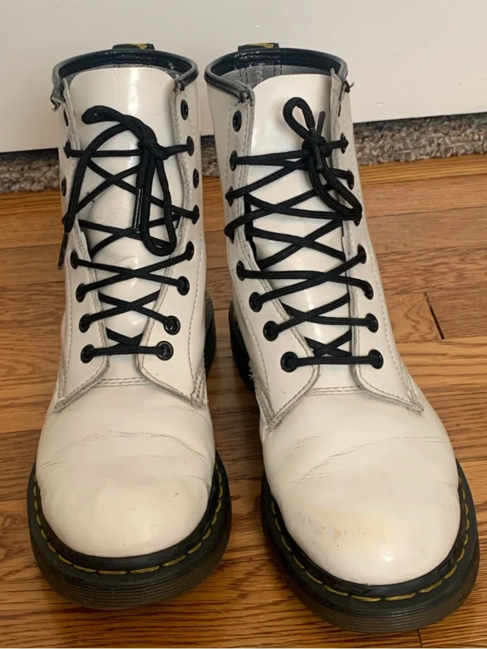 Dr Martens 1460 White Combat Boots Women’s size 8 - Picture 2 of 10
